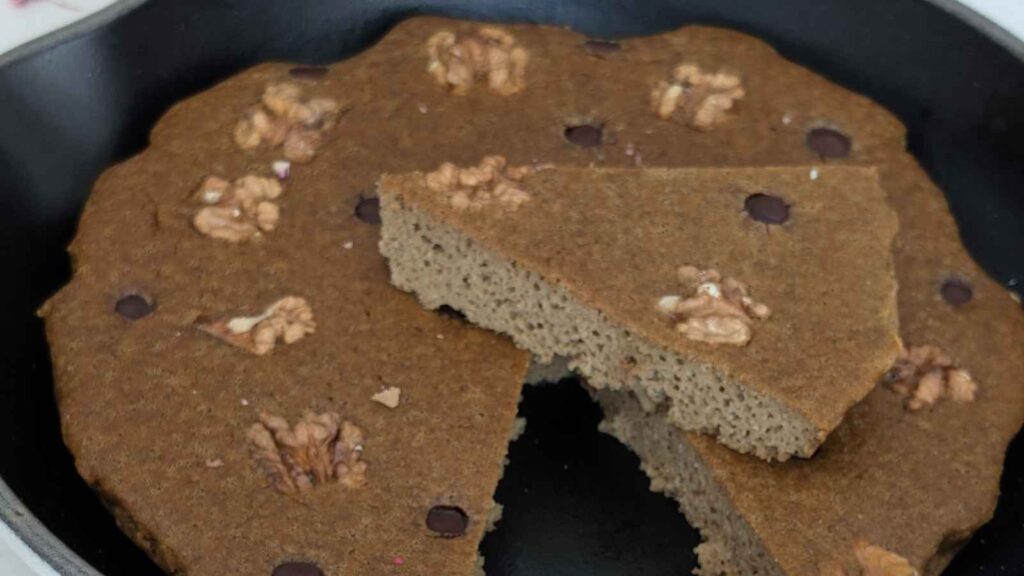 Tortita gigante de nuez ,chocolate y café